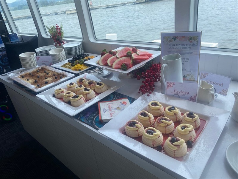 2. Lunch Cruise at 1:00pm